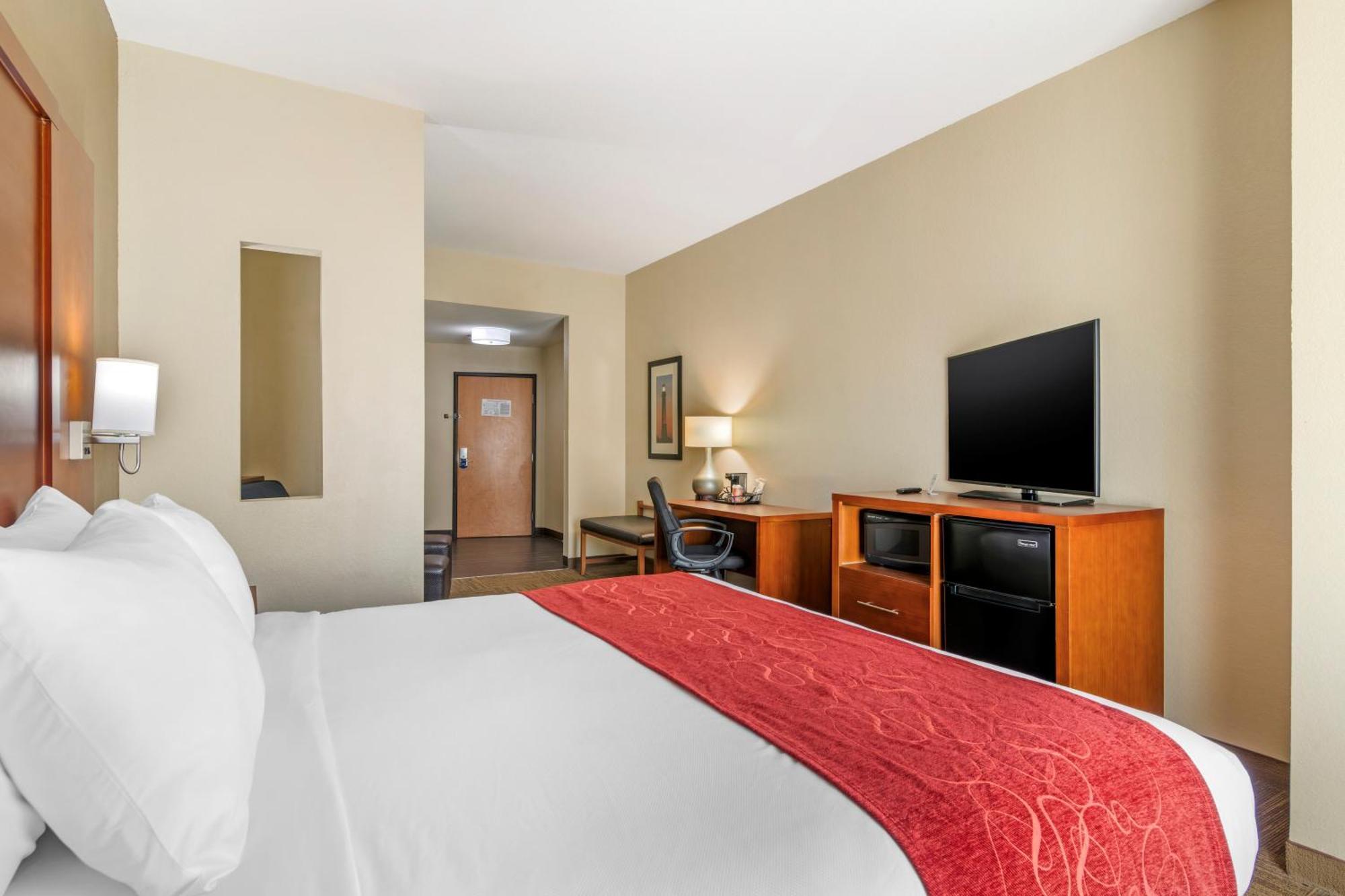 Comfort Suites Brunswick Exterior foto