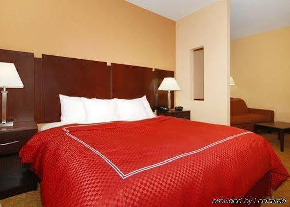 Comfort Suites Brunswick Exterior foto